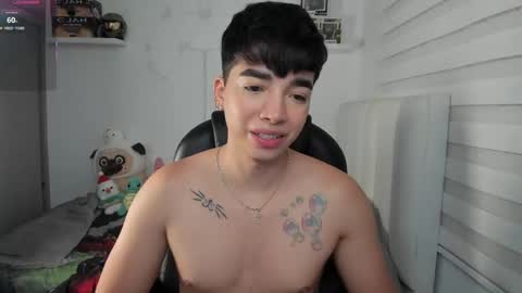 Mr. Santiago online show from April 2026 01:23:01 PM