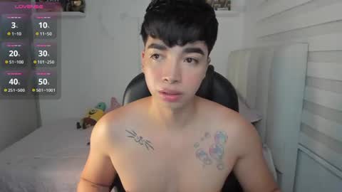 Snapshot of santy7u7 chatting on June 2026 08:13:01 PM Mr. Santiago online show from June 2026 08:13:01 PM