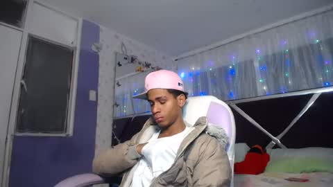 santy online show from July 2026 02:12:01 PM