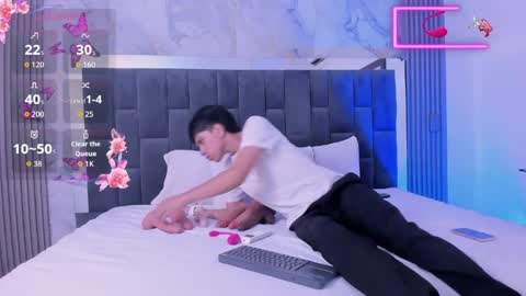 Santiago Carrington online show from April 2026 01:49:01 PM