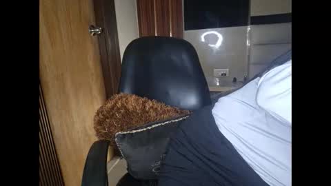 Snapshot of sanvi13 chatting on January 2025 06:27:02 PM sanvi13 online show from January 2025 06:27:02 PM