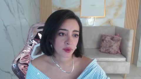 Snapshot of sara_lopez_s chatting on October 2025 01:57:02 PM Sara online show from October 2025 01:57:02 PM