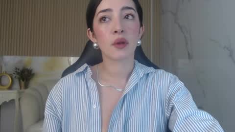 Sara  online show from May 2026 02:00:01 PM