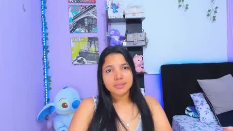 Sara Mendez online show from March 2025 11:04:01 PM
