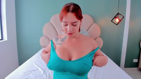 Snapshot of sara_rioos chatting on June 2026 05:04:01 PM sara online show from June 2026 05:04:01 PM