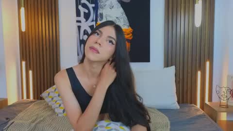 Sara online show from April 2026 07:53:01 PM