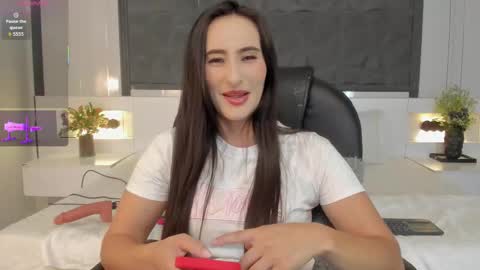  Sara Gomez  online show from March 2026 12:32:01 PM