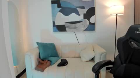 I am Sara  online show from February 2026 08:56:02 PM