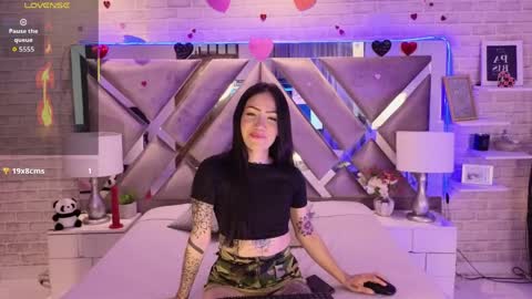 Sara  online show from March 2026 03:44:02 PM