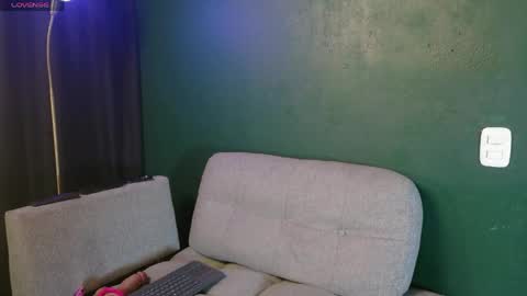 Snapshot of saratrita chatting on June 2026 12:55:01 AM Sara Herrera online show from June 2026 12:55:01 AM