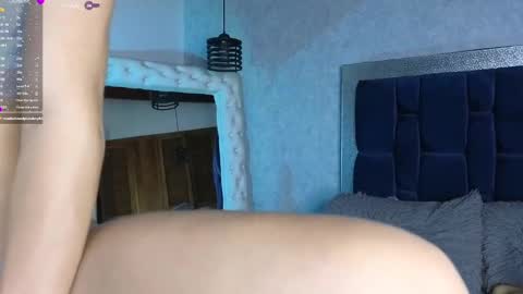 Sara W online show from December 2024 08:25:02 AM