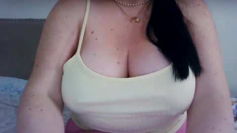 Sara online show from March 2026 08:59:02 PM