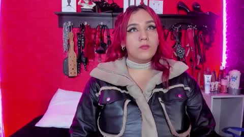 Sarita Moller  online show from February 2026 02:40:02 AM