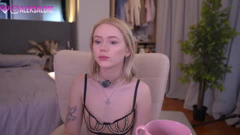 sashalore online show from March 2026 03:17:01 AM