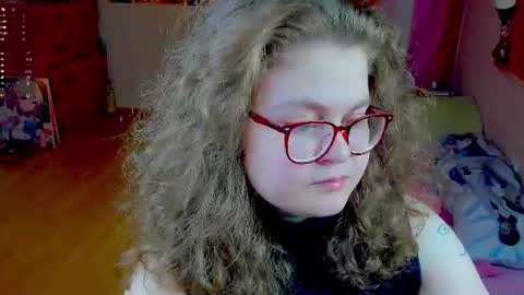 Snapshot of sashy_way chatting on July 2026 04:19:01 AM .Alexandra online show from July 2026 04:19:01 AM