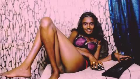 sassyxindian online show from June 2026 10:14:01 PM