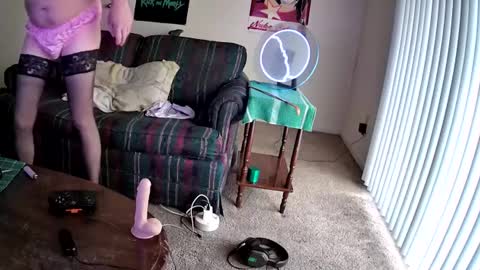 keyoni valentine online show from January 2025 08:22:02 PM