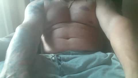 Snapshot of satinpantys chatting on November 2025 03:33:02 PM satinpantys online show from November 2025 03:33:02 PM