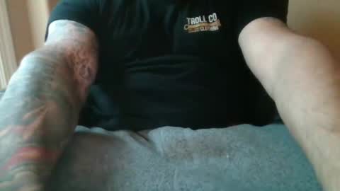 Snapshot of satinpantys chatting on December 2025 05:39:02 PM satinpantys online show from December 2025 05:39:02 PM