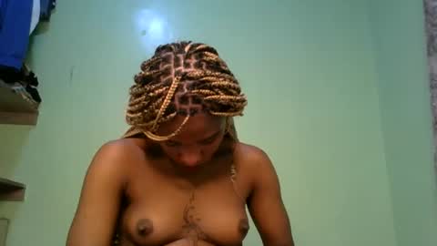 Snapshot of sauce_pety chatting on July 2026 05:50:01 PM pety online show from July 2026 05:50:01 PM