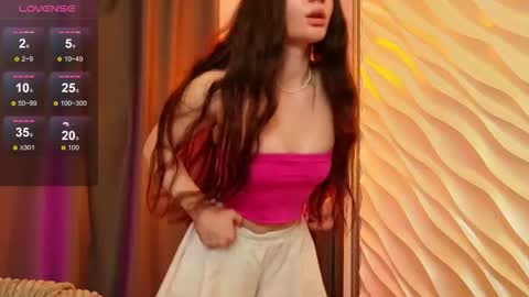 savannah_h online show from March 2026 10:41:01 AM