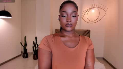 S a v a n n a h  online show from May 2026 07:32:01 PM