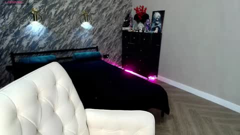 Anges online show from April 2026 02:51:02 AM