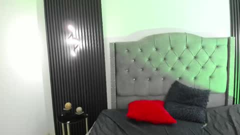 Snapshot of scarbadgirl_ chatting on April 2026 03:53:02 AM scarbadgirl_ online show from April 2026 03:53:02 AM