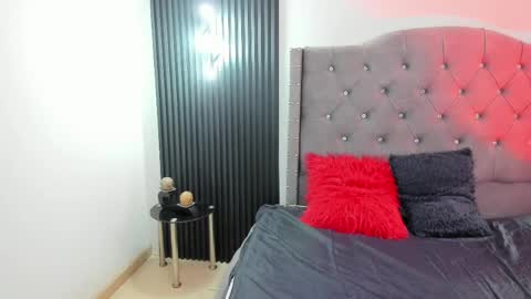 Snapshot of scarbadgirl_ chatting on May 2026 03:34:01 AM scarbadgirl_ online show from May 2026 03:34:01 AM