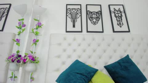 Isa online show from December 2024 02:14:02 PM