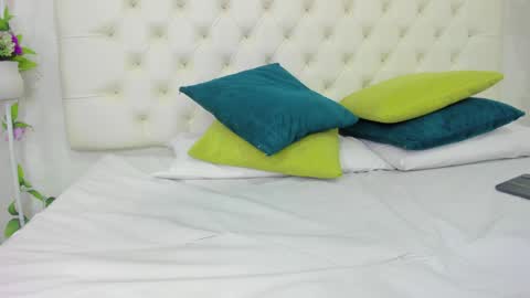 Isa online show from January 2025 01:51:02 PM