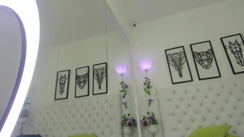 Isa online show from January 2025 10:30:01 AM