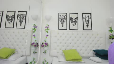 Isa online show from January 2025 10:43:02 AM