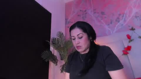 Snapshot of scarletdavis_ chatting on June 2026 12:04:01 PM Scarlet Dayana online show from June 2026 12:04:01 PM