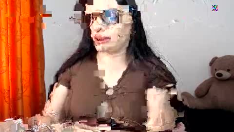 Snapshot of scarletlux_ chatting on March 2026 06:01:01 PM Scarlet online show from March 2026 06:01:01 PM