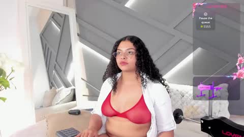 Scarlett online show from April 2026 09:12:01 PM