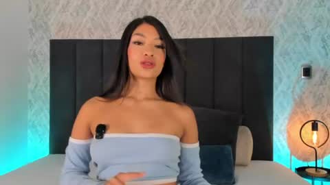 Snapshot of scarlett_vegga chatting on June 2026 02:43:01 PM Scarlett online show from June 2026 02:43:01 PM