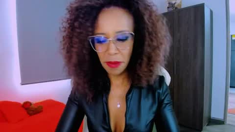 Snapshot of scarlettmalbec chatting on June 2026 10:15:01 PM Scarlett online show from June 2026 10:15:01 PM