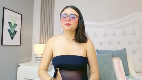 Snapshot of scarlettpetrovaa chatting on June 2026 11:30:02 AM Scarlett Petrova online show from June 2026 11:30:02 AM