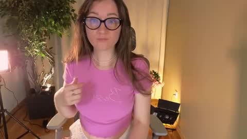 scarletttesecret online show from May 2026 12:24:01 PM