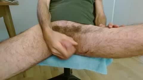 schnaebi13 online show from April 2026 02:14:01 PM