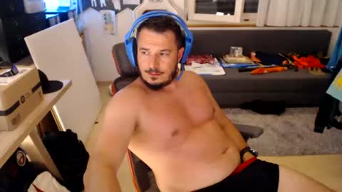 schweizer_87 online show from June 2026 09:50:01 PM