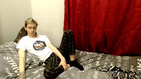 Snapshot of scorpion_250 chatting on November 2025 10:32:01 PM Scorpion 250 online show from November 2025 10:32:01 PM