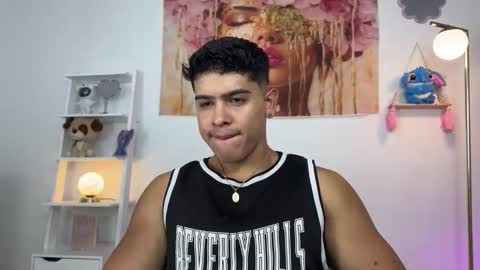 Andrew Flintt online show from November 2025 02:21:01 AM