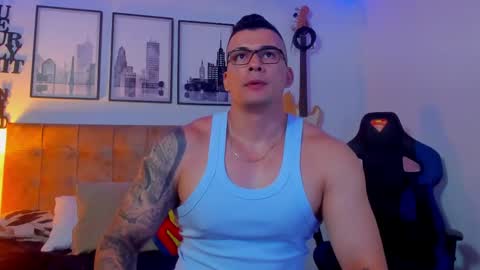 Sean Carrera online show from November 2025 05:24:01 PM