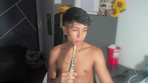 Snapshot of sean_scoth2 chatting on January 2025 06:59:02 PM Sean Scoth online show from January 2025 06:59:02 PM