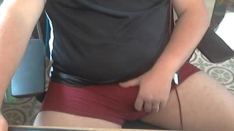 Falco J online show from October 2025 08:37:01 AM