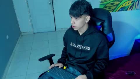 sebas_pretty7 online show from December 2025 12:34:02 PM