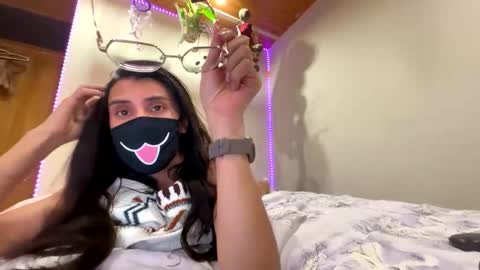 Nip online show from December 2025 08:02:01 PM