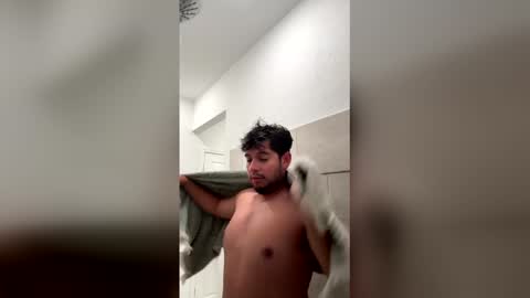 Snapshot of sebasbilbao7 chatting on April 2026 04:06:02 AM sebasbilbao7 online show from April 2026 04:06:02 AM